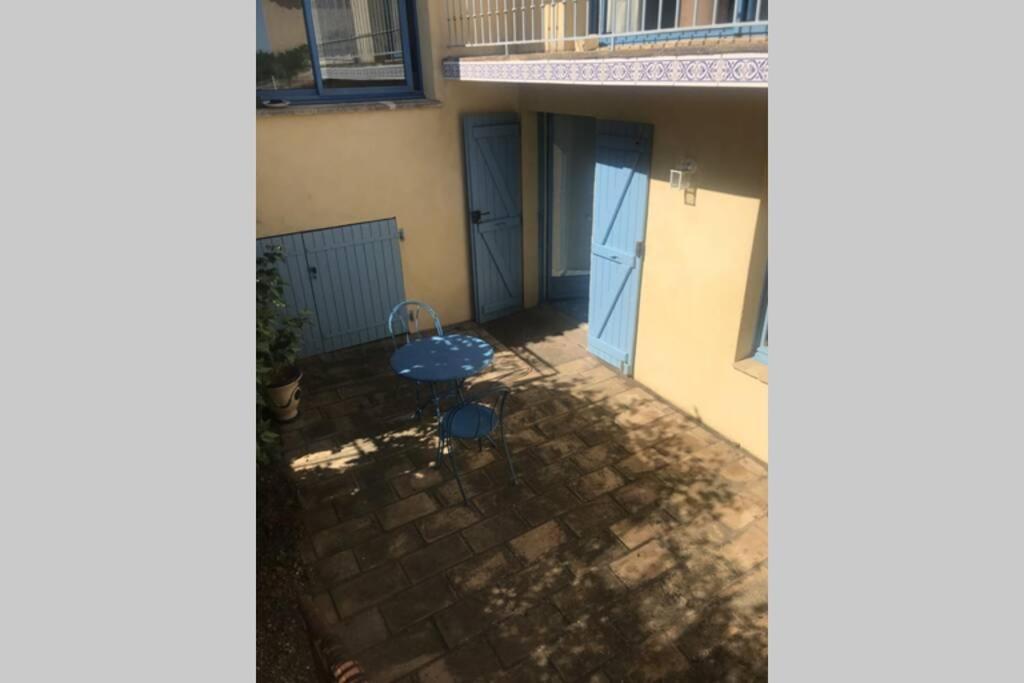 Joli Studio Au Mont St Clair Avec Vue Sur La Mer Lejlighed Sète Eksteriør billede